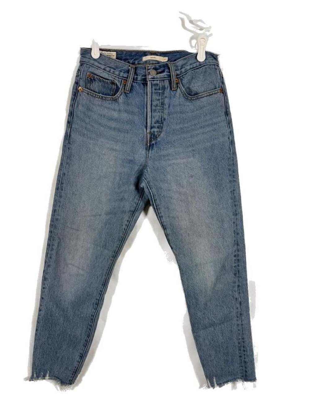 Levi's Premium Wedgie High Rise Tapered Jeans in Light Wash - Women's Size 27 - Picture 2 of 11